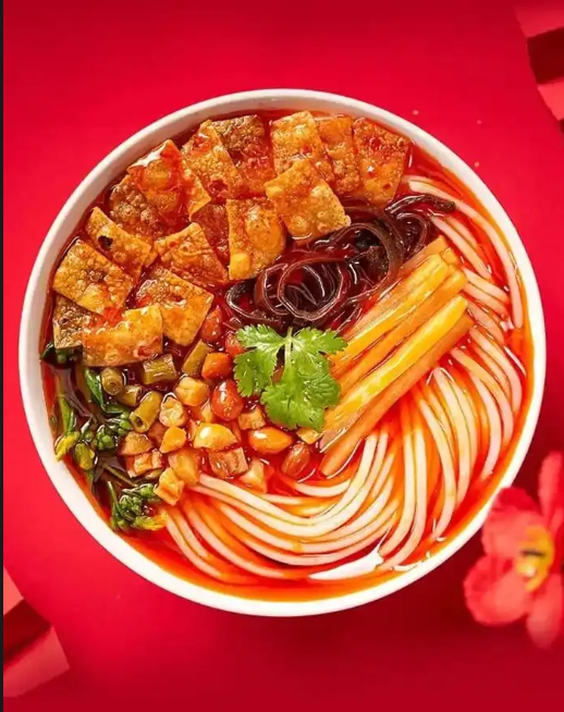 八桂美食：舌尖上的广西风情